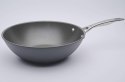 Patelnia BALLARINI Alba Wok tytanowa 30 cm ALBG8E0.30U BALLARINI