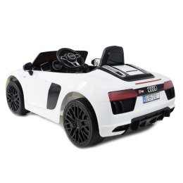 ORYGINALNE AUDI R8 SPYDER W NAJLEPSZEJ WERSJI, MIĘKKIE SIEDZENIE, PILOT 2.4 GHZ/ 2198